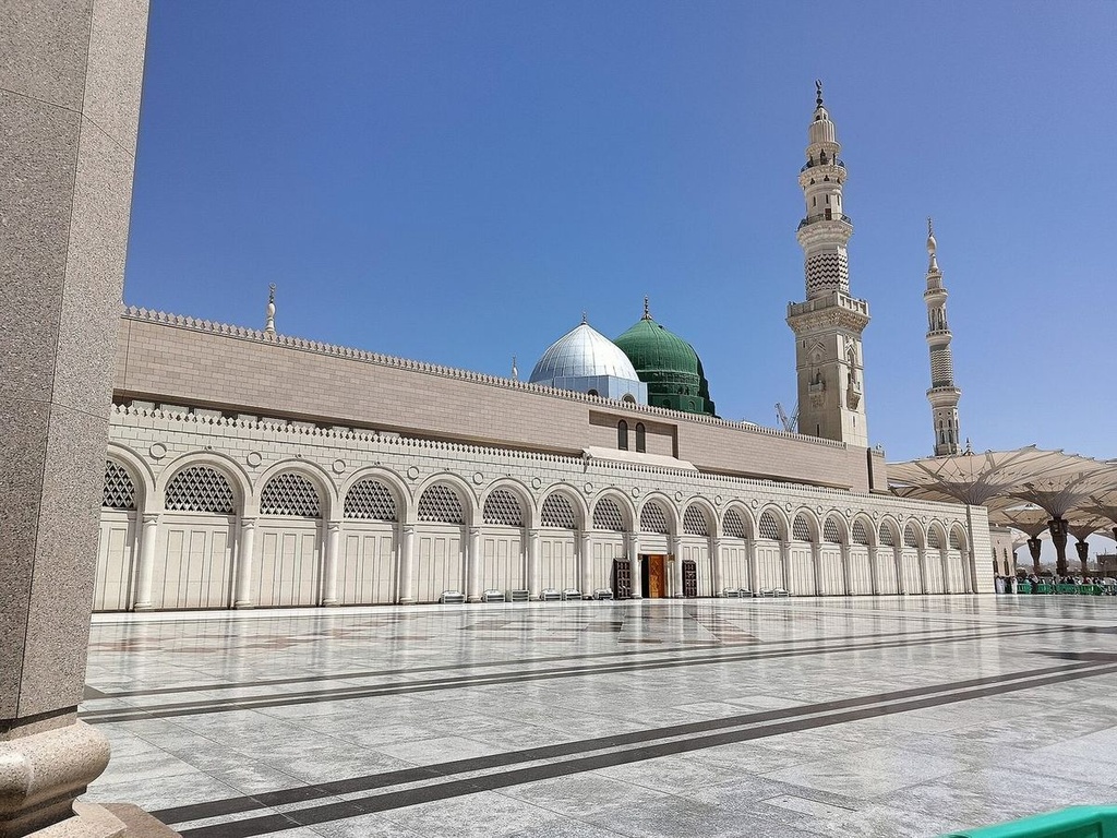 Standard Umrah - 10 Nights with Ziyarah